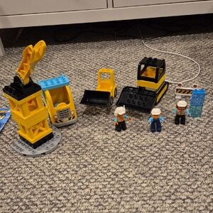 Duplo Construction Wrecking Ball Set -- Missing Pieces -- 10932
